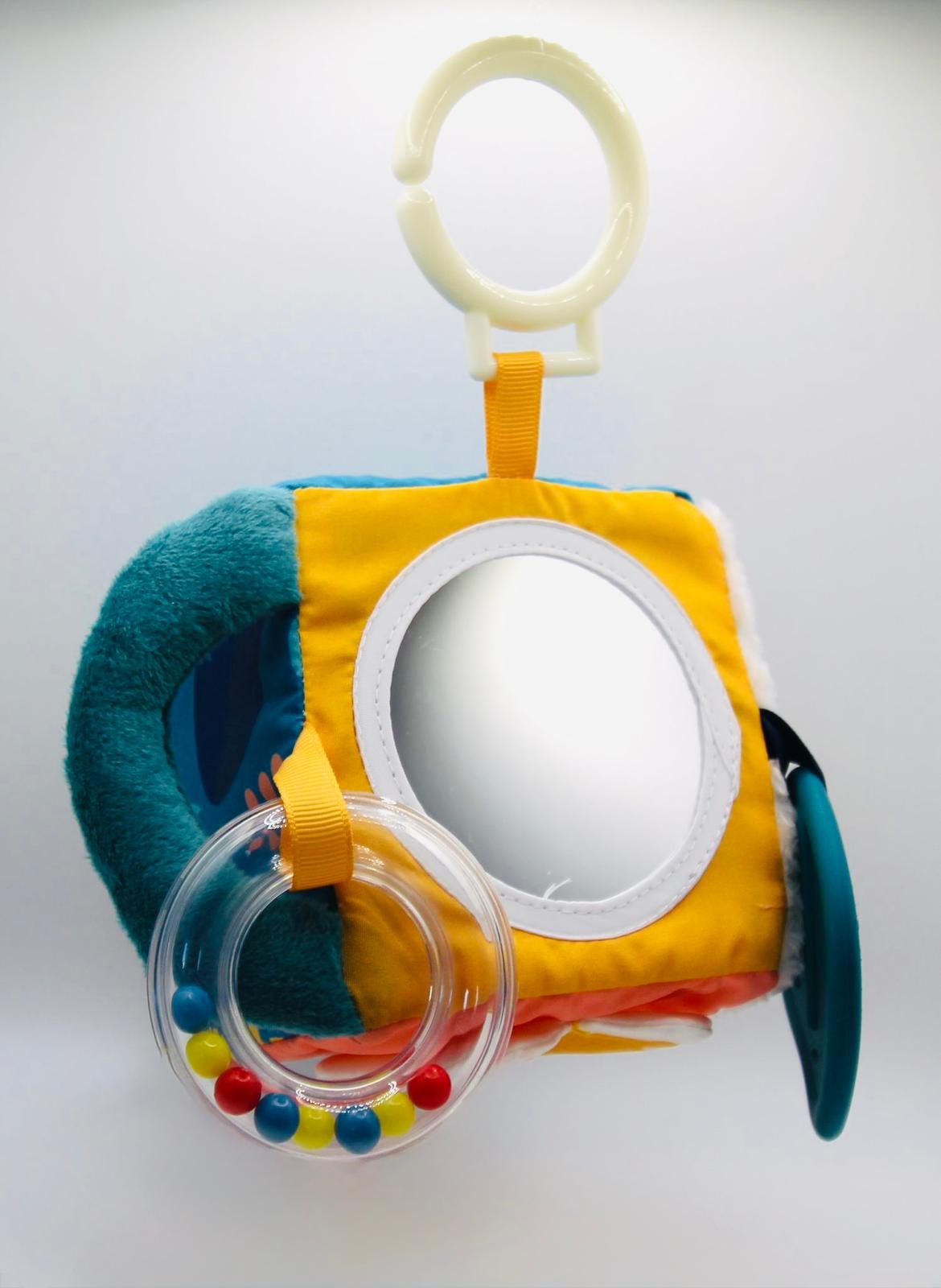 Cube d’éveil tissu multisensoriel – LUDI